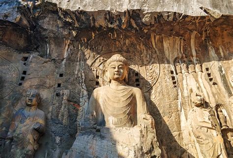  Longmen Grottoes Keşfetmeye Hazır Mısınız? Tarihi Heykellerin Büyülü Dünyası!